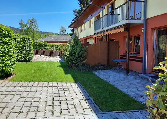 Promenada Lipno 公寓 伏尔塔瓦河畔利普诺