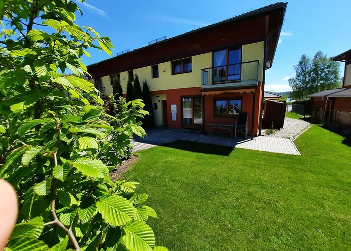公寓 Promenada Lipno 伏尔塔瓦河畔利普诺